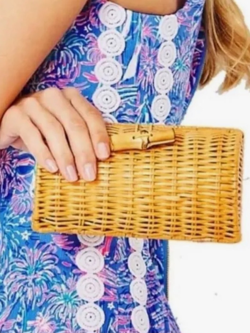 Lilly Pulitzer GWP Wicker Sunglass Case/Clutch
Boca Blue
It's a Sailabration